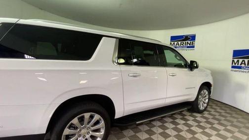 Summit White 2024 Chevrolet Suburban Premier