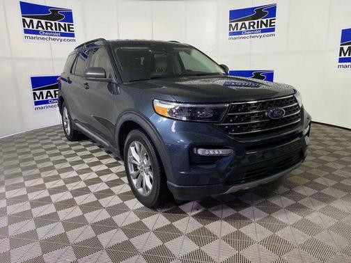 STONE BLUE METALLIC 2024 Ford Explorer XLT