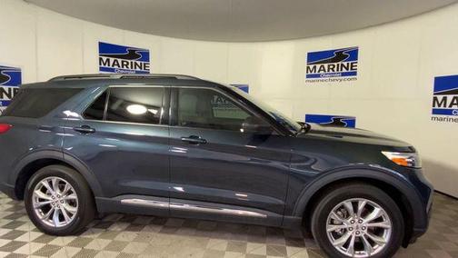 STONE BLUE METALLIC 2024 Ford Explorer XLT