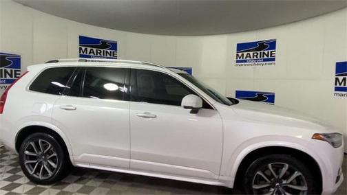 2019 Volvo XC90 T5 Momentum