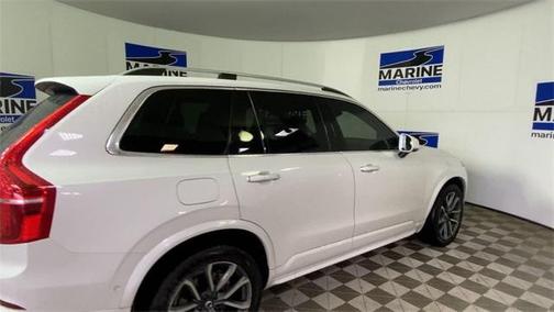 2019 Volvo XC90 T5 Momentum