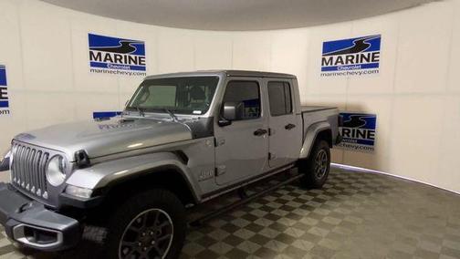 Billet Silver Metallic Clearcoat 2021 Jeep Gladiator Overland