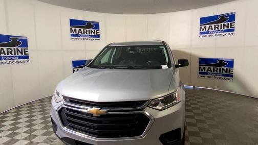 Silver Ice Metallic 2020 Chevrolet Traverse LS