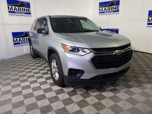 Silver Ice Metallic 2020 Chevrolet Traverse LS