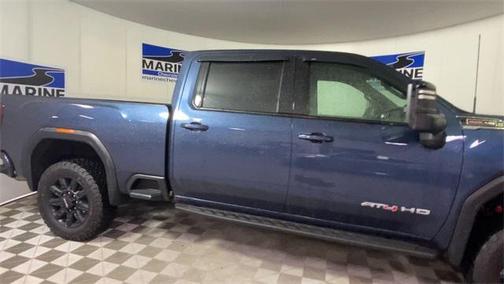 2021 GMC Sierra 2500 AT4