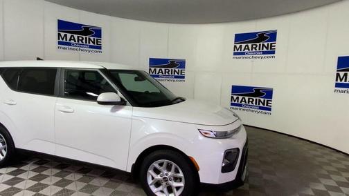 Snow White Pearl 2021 Kia Soul S