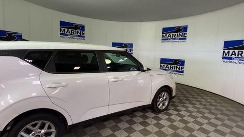 Snow White Pearl 2021 Kia Soul S