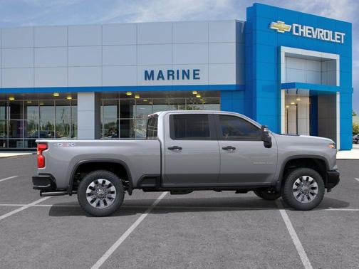 Sterling Gray Metallic 2026 Chevrolet Silverado 2500 Custom