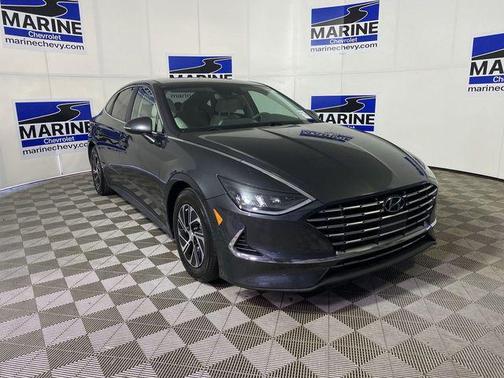 2022 Hyundai SONATA Hybrid Base