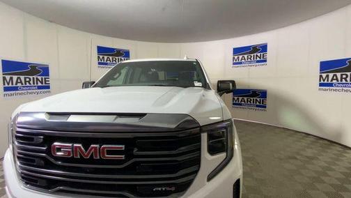 Summit White 2023 GMC Sierra 1500 AT4