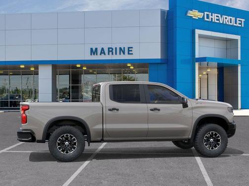 White Sands 2026 Chevrolet Silverado 1500 ZR2