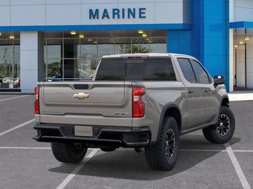 White Sands 2026 Chevrolet Silverado 1500 ZR2