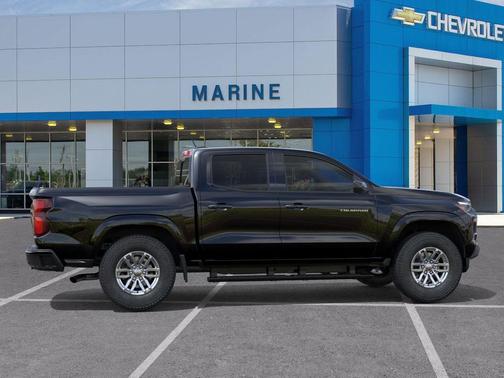 Black 2026 Chevrolet Colorado LT