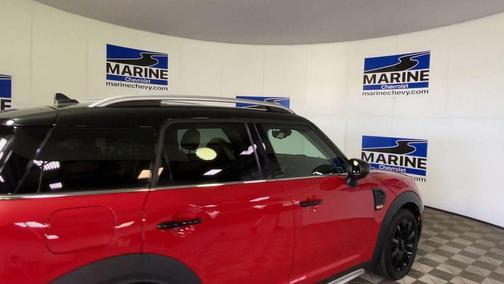 Chili Red 2022 MINI Countryman Cooper