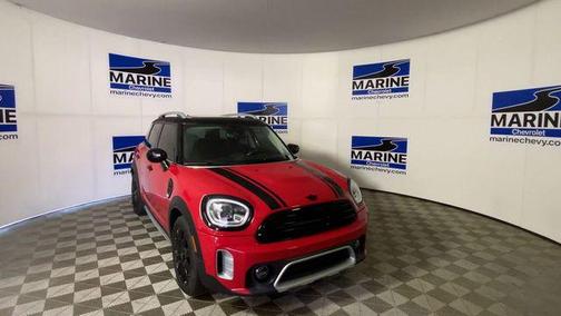 Chili Red 2022 MINI Countryman Cooper