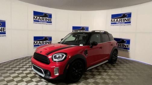 Chili Red 2022 MINI Countryman Cooper