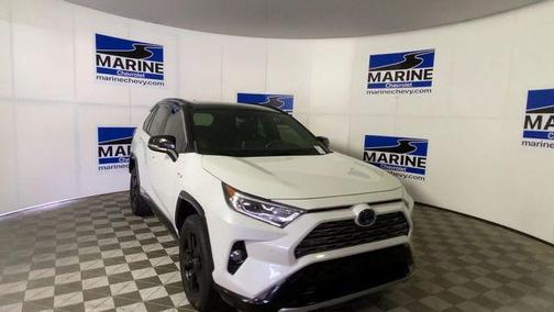 2020 Toyota RAV4 Hybrid SE