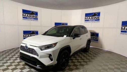 2020 Toyota RAV4 Hybrid SE