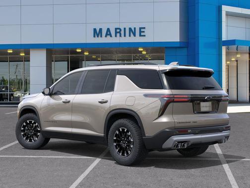 Sandstone Gray 2026 Chevrolet Traverse AWD Z71