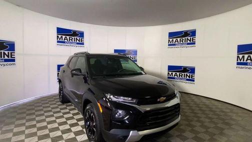 Mosaic Black Metallic 2023 Chevrolet Trailblazer LT