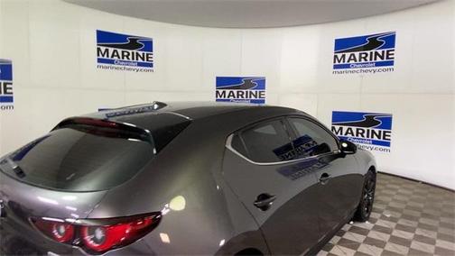 2022 Mazda Mazda3 FWD w/Premium Package