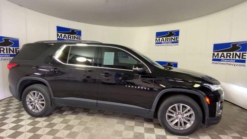 Mosaic Black Metallic 2023 Chevrolet Traverse LT Cloth