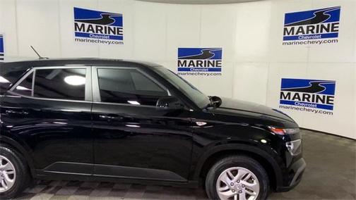 2023 Hyundai VENUE SE