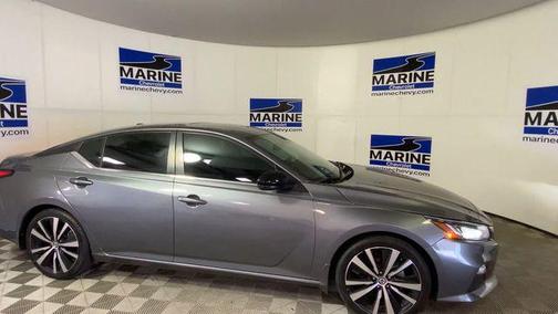 Gun Metallic 2020 Nissan Altima SR FWD