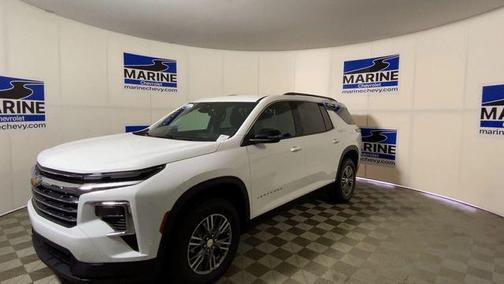 Summit White 2025 Chevrolet Traverse LT