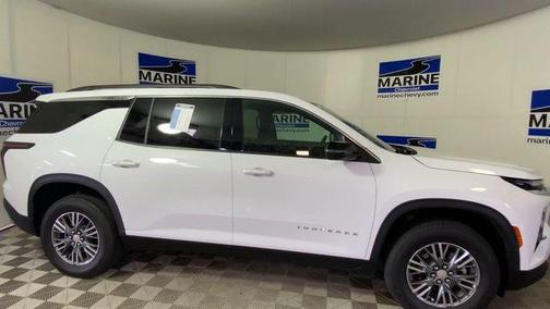 Summit White 2025 Chevrolet Traverse LT