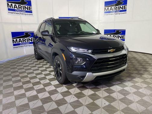 Midnight Blue Metallic 2021 Chevrolet Trailblazer LT