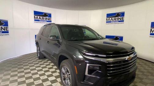 Mosaic Black Metallic 2026 Chevrolet Traverse LT