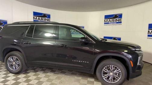 Mosaic Black Metallic 2026 Chevrolet Traverse LT