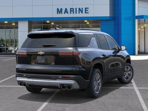 Mosaic Black Metallic 2026 Chevrolet Traverse LT