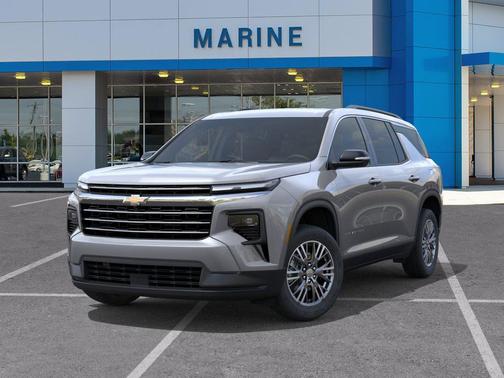 Sterling Gray Metallic 2026 Chevrolet Traverse LT