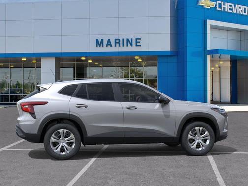 Sterling Gray Metallic 2026 Chevrolet Trax LS