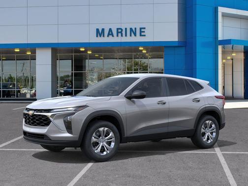 Sterling Gray Metallic 2026 Chevrolet Trax LS