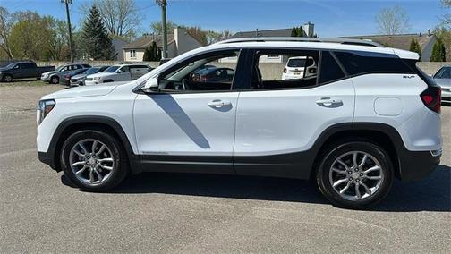 2022 GMC Terrain SLT