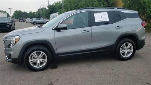 2023 GMC Terrain SLE