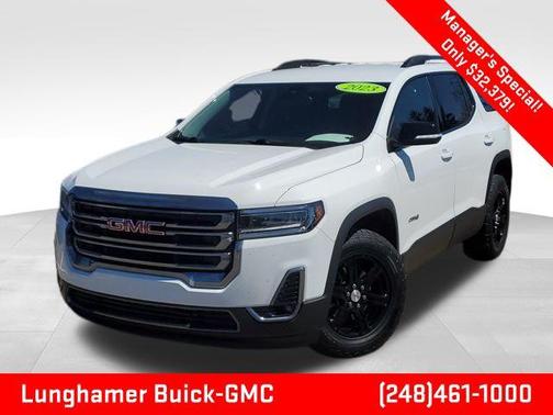 Summit White 2023 GMC Acadia AWD AT4