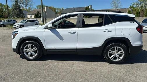 2022 GMC Terrain SLE