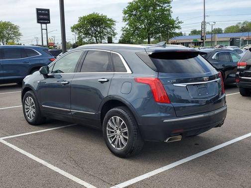 Shadow Metallic 2019 Cadillac XT5 Luxury