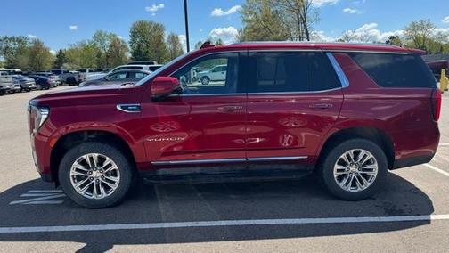 2022 GMC Yukon SLT