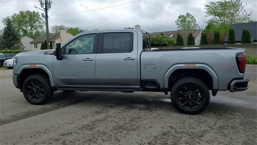 2024 GMC Sierra 2500 AT4