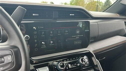 2024 GMC Sierra 2500 AT4
