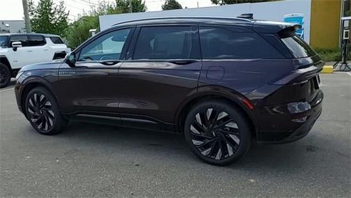 2024 Lincoln Nautilus Reserve