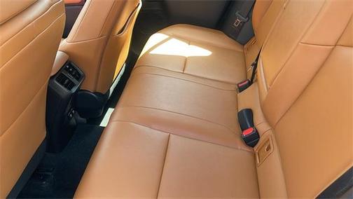 2019 Lexus UX 250h Base