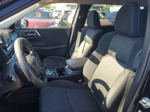 Black 2022 Mitsubishi Outlander ES