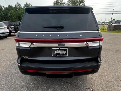 2023 Lincoln Navigator Reserve