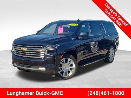 Midnight Blue Metallic 2022 Chevrolet Suburban 4WD High Country